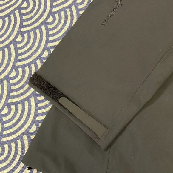 Arc'teryx beta lt black Jacket XL used - Picture 5 of 10